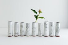 Load image into Gallery viewer, Earthenware Bud Vases