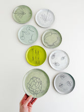 Load image into Gallery viewer, Earthenware Snack Plate