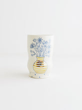 Load image into Gallery viewer, Flower Vase Tumblers
