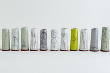 Load image into Gallery viewer, Earthenware Bud Vases
