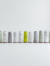 Load image into Gallery viewer, Earthenware Bud Vases