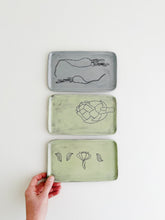 Load image into Gallery viewer, Earthenware Catch-All Tray - Medium