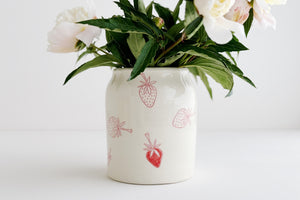 Porcelain Vase - Strawberry