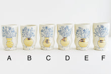 Load image into Gallery viewer, Flower Vase Tumblers