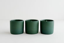 Load image into Gallery viewer, Green Clay Candle - Tomato & Herbs