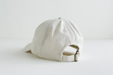 Load image into Gallery viewer, Berry Hat - Cream
