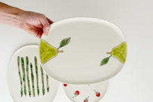 Load image into Gallery viewer, Oval Nesting Trays - Medium