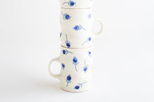 Load image into Gallery viewer, Wavy Mug - Blueberry