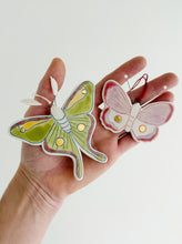 Load image into Gallery viewer, Ornament Flutter Bundle 2025