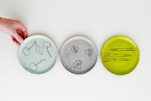 Load image into Gallery viewer, Earthenware Snack Plate