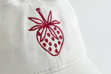 Load image into Gallery viewer, Berry Hat - Cream