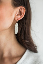 Load image into Gallery viewer, Love Me, Love Me Not Earrings