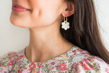 Load image into Gallery viewer, Daisy Charm Hoops
