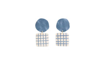 Load image into Gallery viewer, Lattice Earrings - In Thistle