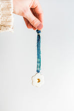 Load image into Gallery viewer, Rona Daisy Ornament