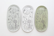 Load image into Gallery viewer, Earthenware Skinny Veggie Platter