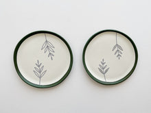 Load image into Gallery viewer, Fern Plates