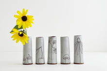 Load image into Gallery viewer, Earthenware Bud Vase