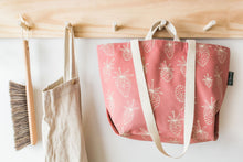 Load image into Gallery viewer, Berry Tote - In Sienna