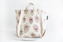 Load image into Gallery viewer, Berry Tote - In Cream