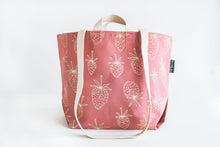 Load image into Gallery viewer, Berry Tote - In Sienna

