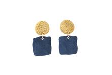 Load image into Gallery viewer, Mini Link Earrings