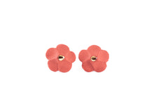 Load image into Gallery viewer, Flower Studs