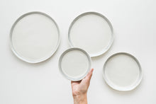 Load image into Gallery viewer, Porcelain Pinstripe Plates