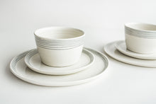 Load image into Gallery viewer, Porcelain Pinstripe Plates