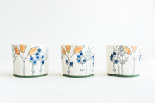 Load image into Gallery viewer, Porcelain Floral Cup

