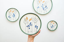 Load image into Gallery viewer, Floral Plates