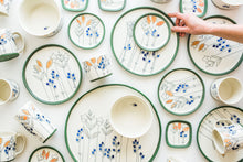 Load image into Gallery viewer, Floral Plates