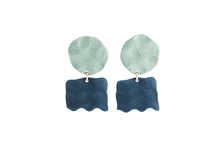 Load image into Gallery viewer, Squiggle Earrings