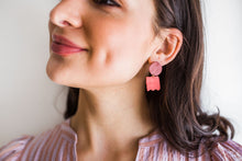 Load image into Gallery viewer, Squiggle Earrings