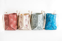 Load image into Gallery viewer, Veggie Tote - In Aqua