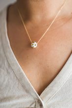 Load image into Gallery viewer, Gold Striped Pendant