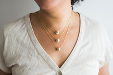 Load image into Gallery viewer, Gold Striped Pendant