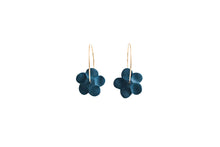 Load image into Gallery viewer, Flower Hoops