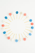 Load image into Gallery viewer, Daisy Hair Pins