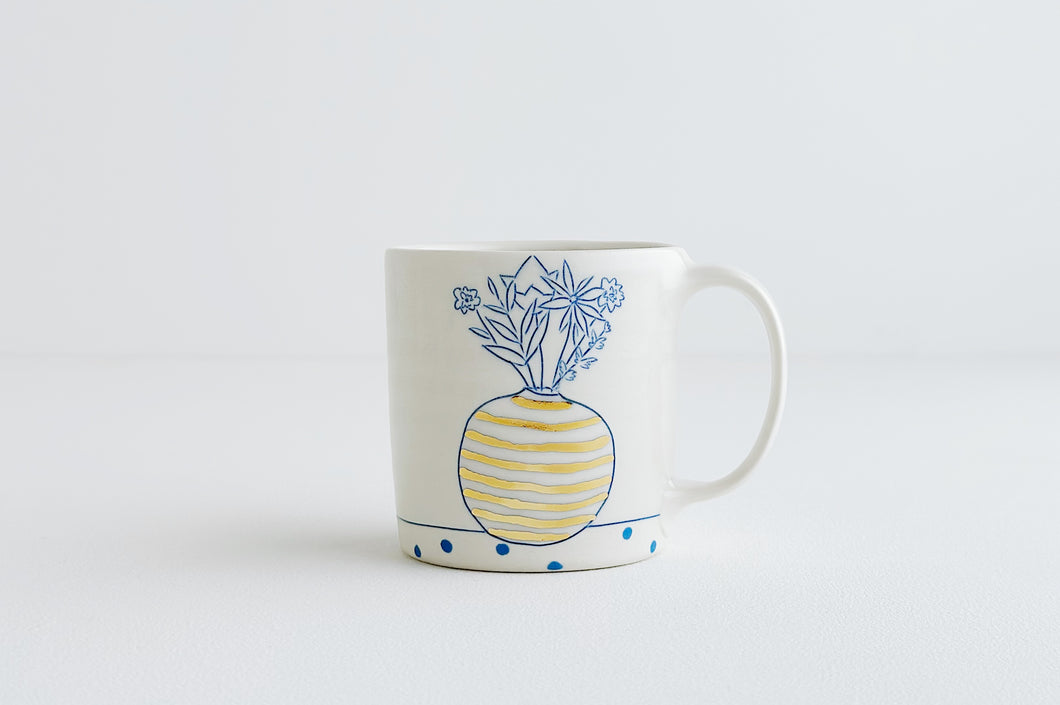 Porcelain Mug - Gold Striped Vase