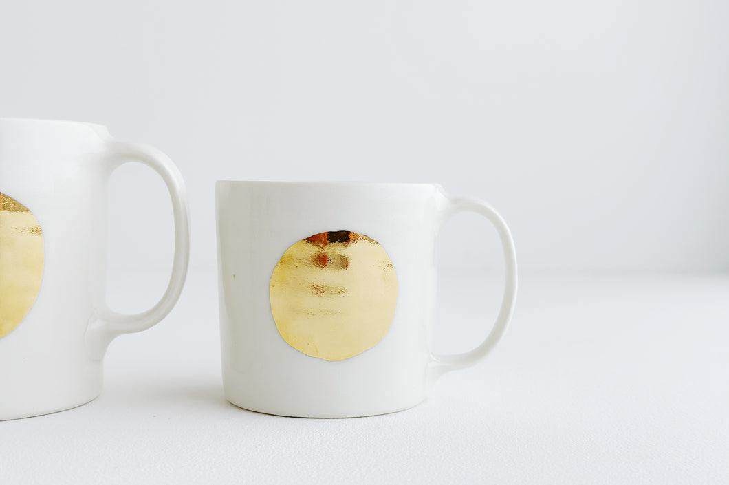 Porcelain Mug - Gold Dot
