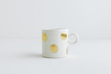 Load image into Gallery viewer, Porcelain Mug - Gold Polka Dot
