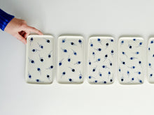 Load image into Gallery viewer, Porcelain Blueberry Tray
