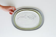 Load image into Gallery viewer, Earthenware Oval Serving Trays

