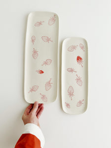 Porcelain Skinny Platter - Strawberry