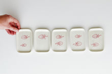 Load image into Gallery viewer, Porcelain Berry Catch-All Trays
