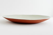 Load image into Gallery viewer, Earthenware Large Round Platter - Mint Carrots
