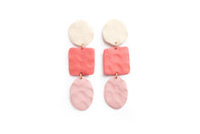 Load image into Gallery viewer, Three Sisters Earrings - Rosy
