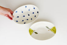 Load image into Gallery viewer, Shallow Oval Bowl - Pear
