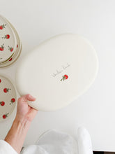 Load image into Gallery viewer, Oval Nesting Tray - Large
